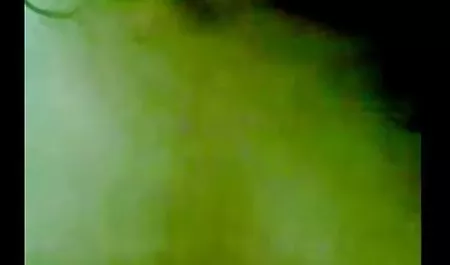 Felicia تمام صحنه سکس با مادر کارتونی خارج
