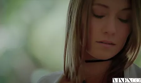 2 به کشش سکس کارتونی با مادر و شل مشت