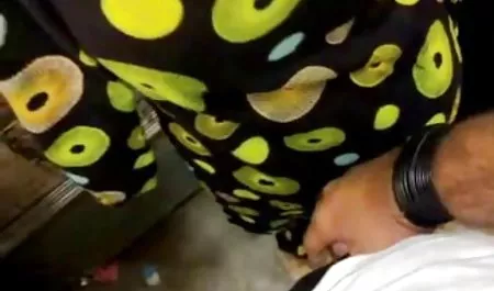 یکی از کارگران دانلود سکس مادر و پسر